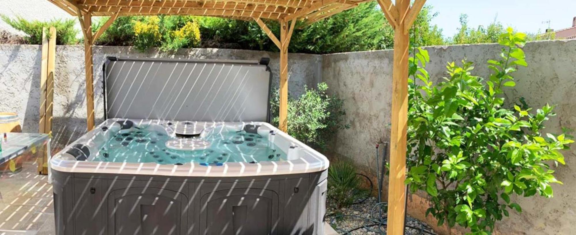 Le Beau Vallon 1- Jacuzzi Privatif Et Piscine Chauffee Partagee Saint Benoit Ngoại thất bức ảnh